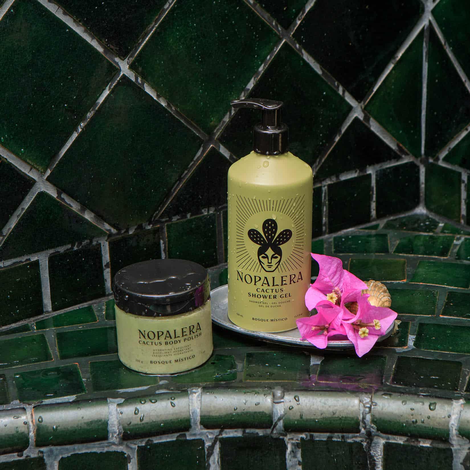 the Venera モイスチャライザー & アクアローション Shower Set - Bosque Místico – Nopalera