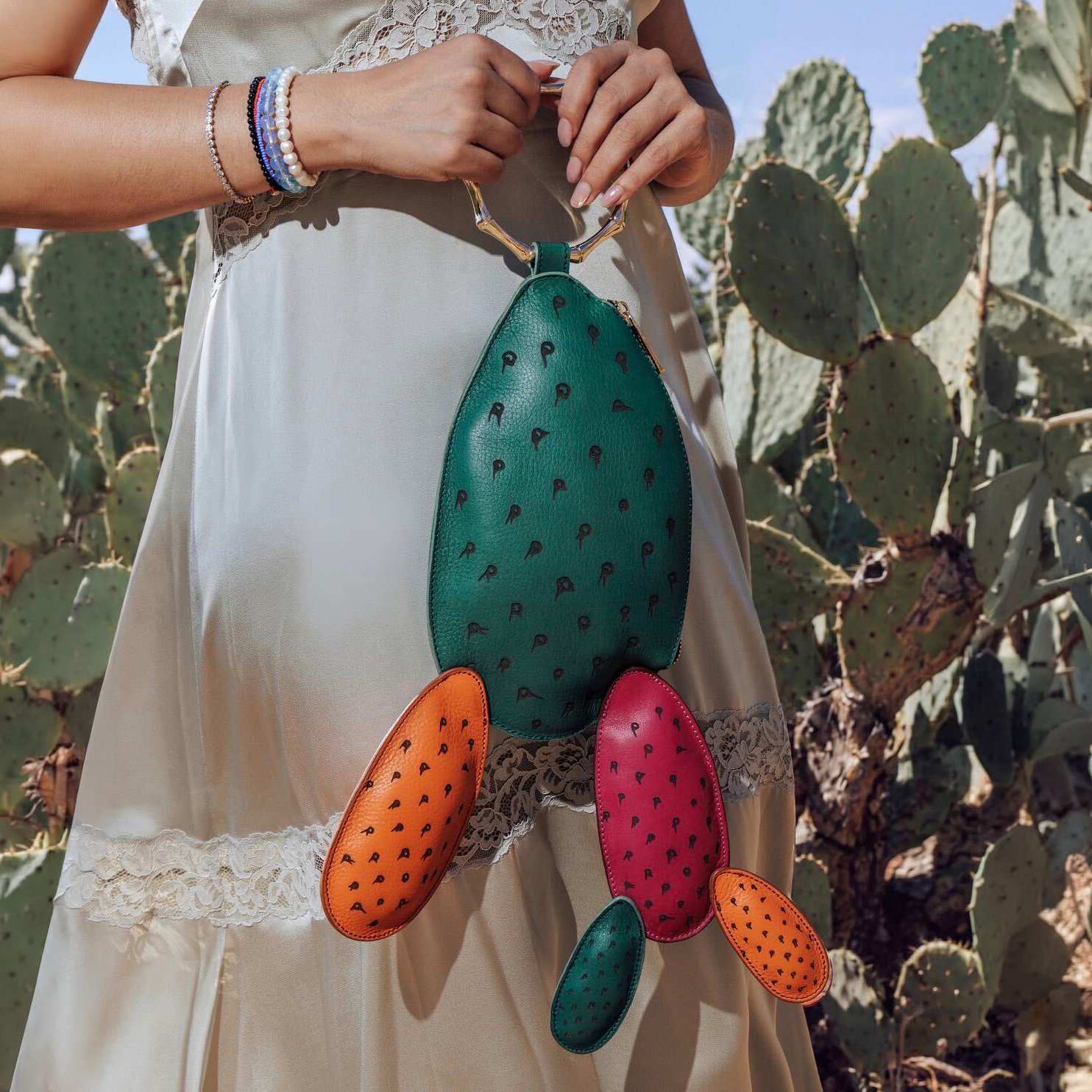 Carlota Cactus Handbag + Nopalera Gift Set | Nopalera